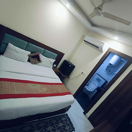 Hotel Konark A Family Stay Aerocity Νέο Δελχί Εξωτερικό φωτογραφία