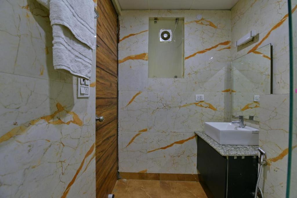 Hotel Konark A Family Stay Aerocity Νέο Δελχί Εξωτερικό φωτογραφία